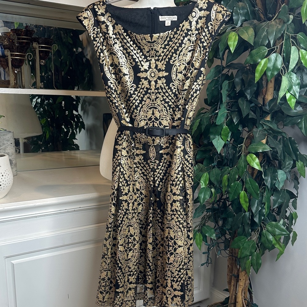 EUC Eva Mendes Chic Formal Black and Gold Sequin Patterned Midi Party Dress, 10
